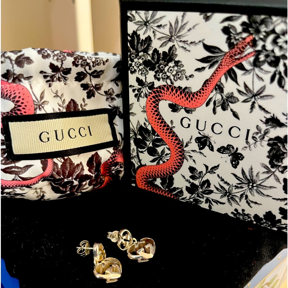 Gucci Sterling Silver Love Britt Double G Heart Drop earrings 🤍